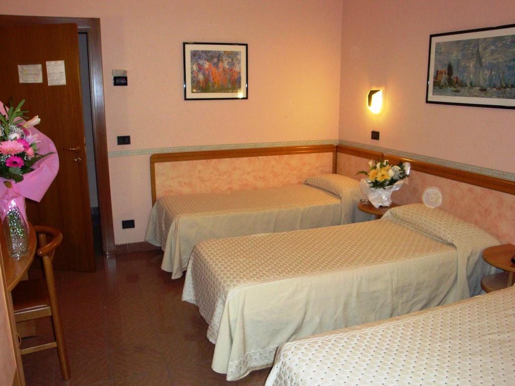 Hotel Filiberto ريميني المظهر الخارجي الصورة
